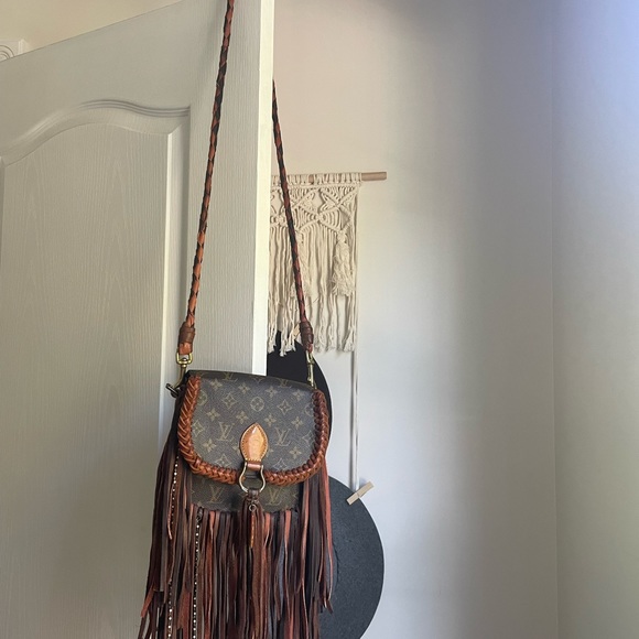 Louis Vuitton Boho Style by Agape Customs World Traveler Messenger Bag-Authentic - Picture 2 of 13